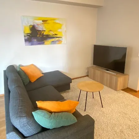 아파트 Homely Well-located *
